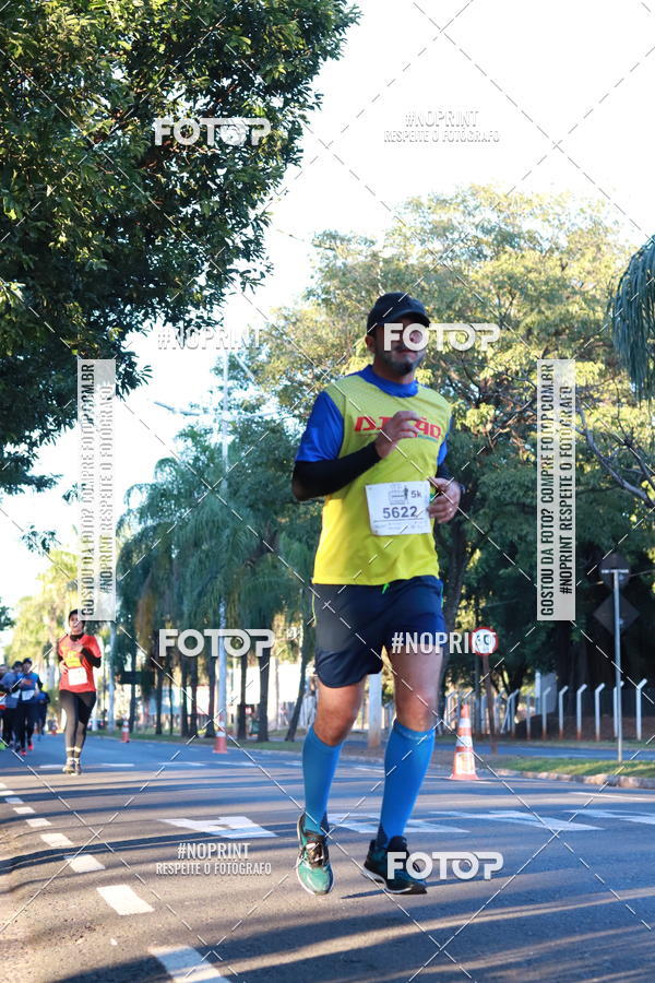 Buy your photos of the event14 Corrida Seven RioPreto Shopping Center on Fotop