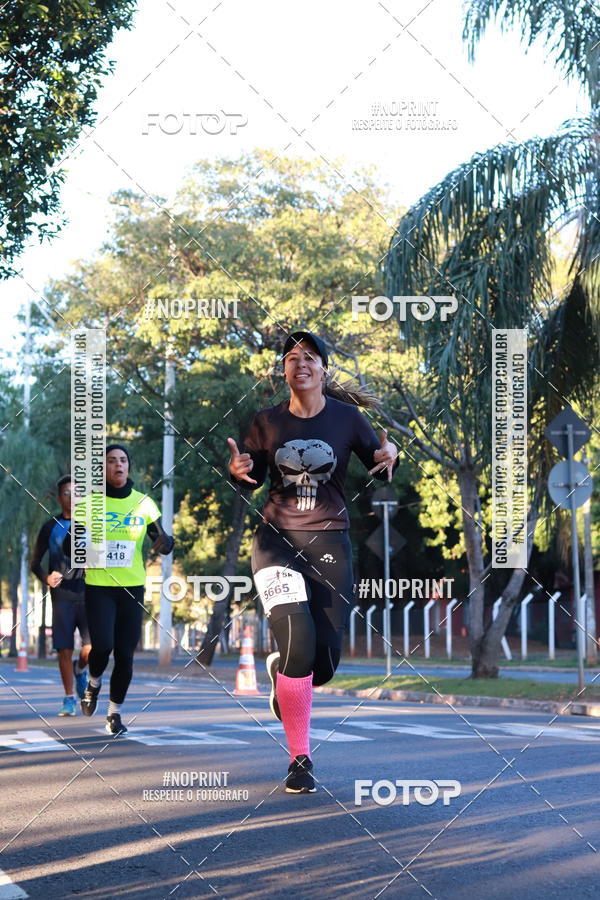 Buy your photos of the event14 Corrida Seven RioPreto Shopping Center on Fotop