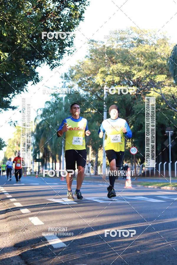 Buy your photos of the event14 Corrida Seven RioPreto Shopping Center on Fotop