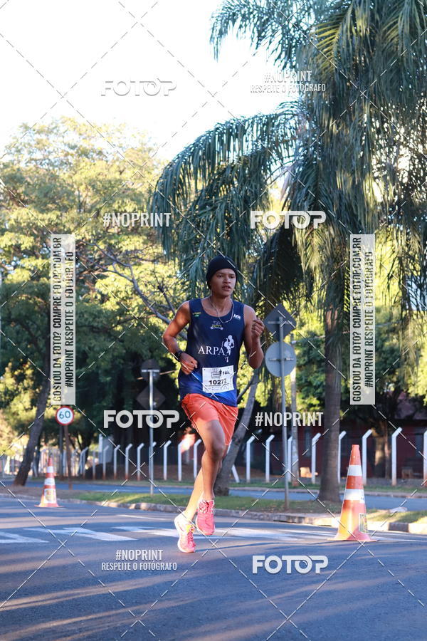 Buy your photos of the event14 Corrida Seven RioPreto Shopping Center on Fotop