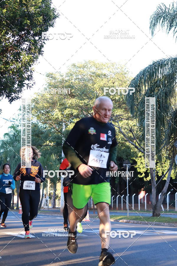 Buy your photos of the event14 Corrida Seven RioPreto Shopping Center on Fotop