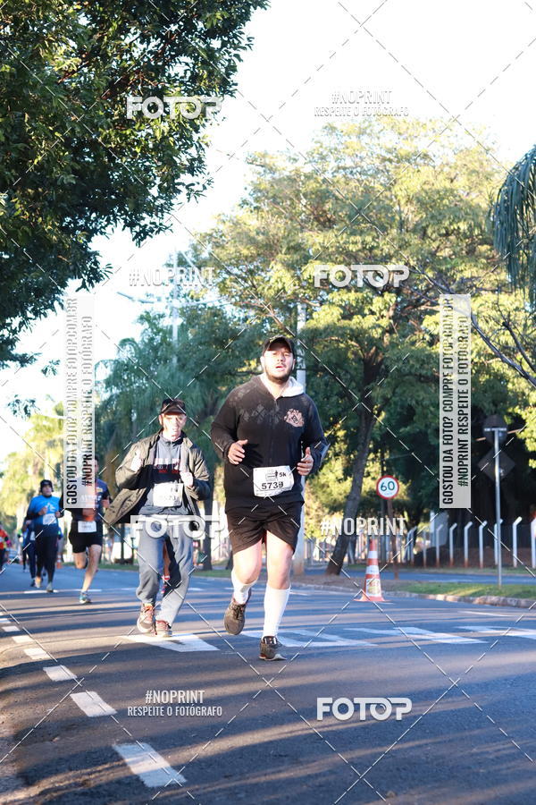 Buy your photos of the event14 Corrida Seven RioPreto Shopping Center on Fotop
