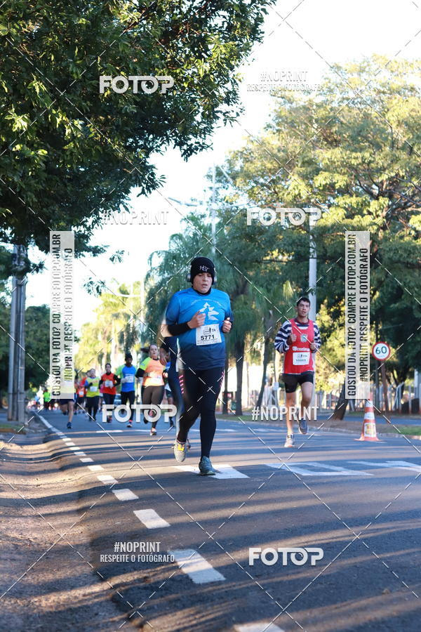 Buy your photos of the event14 Corrida Seven RioPreto Shopping Center on Fotop