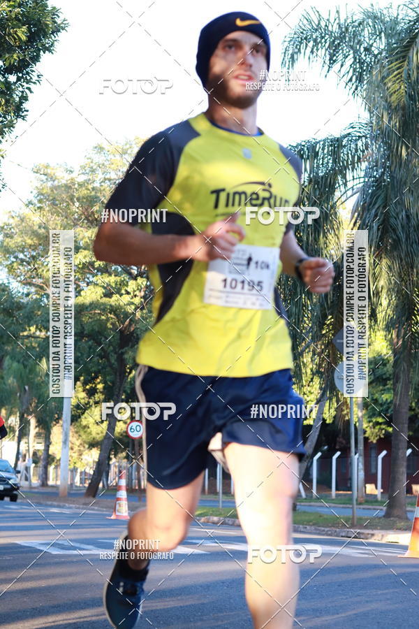 Buy your photos of the event14 Corrida Seven RioPreto Shopping Center on Fotop