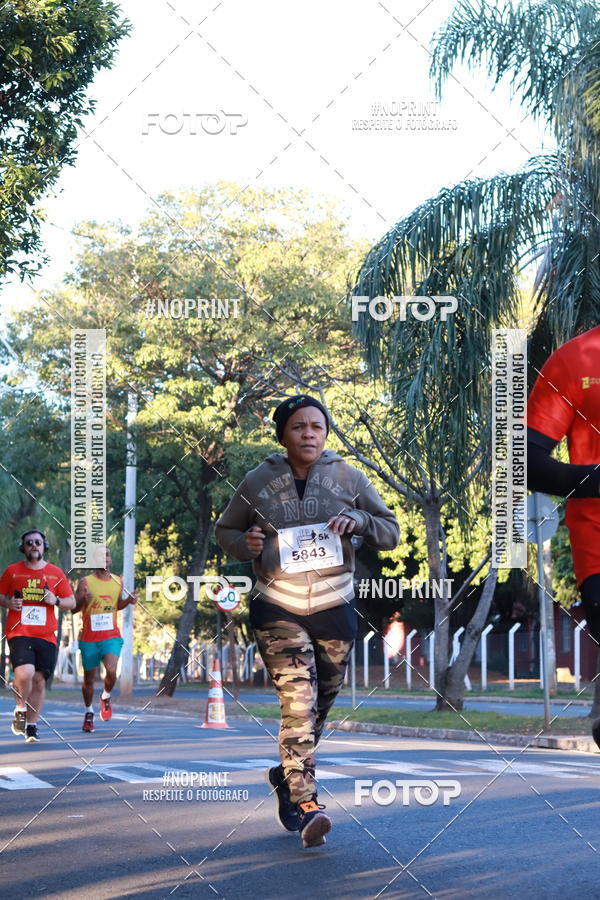 Buy your photos of the event14 Corrida Seven RioPreto Shopping Center on Fotop