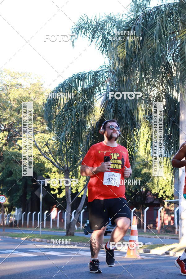 Buy your photos of the event14 Corrida Seven RioPreto Shopping Center on Fotop