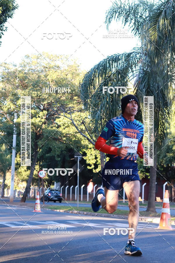 Buy your photos of the event14 Corrida Seven RioPreto Shopping Center on Fotop