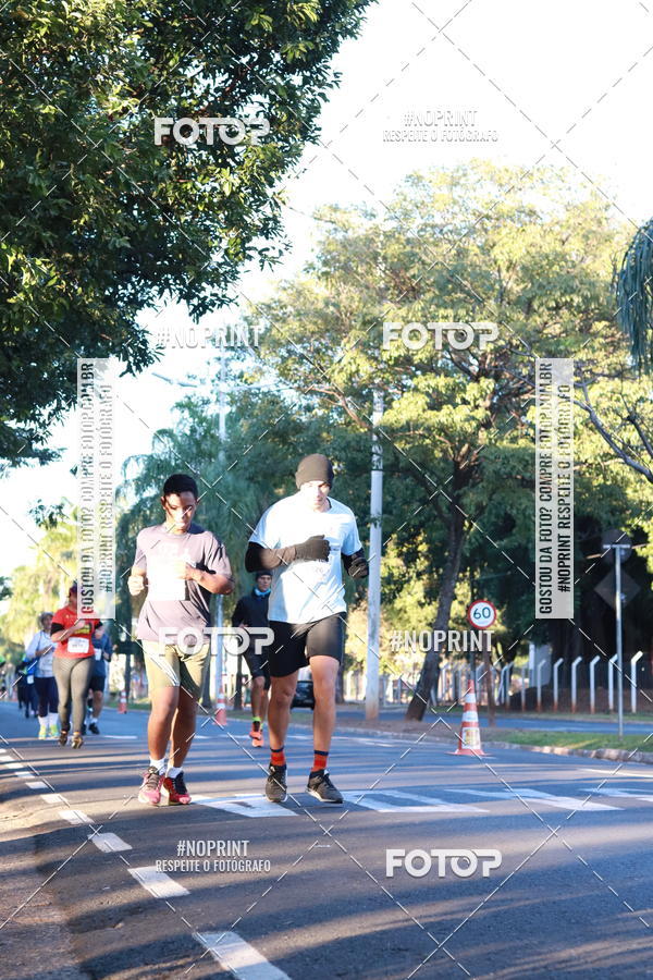 Buy your photos of the event14 Corrida Seven RioPreto Shopping Center on Fotop