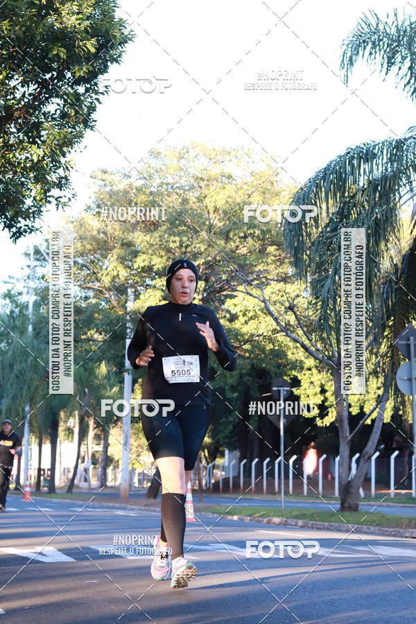 Buy your photos of the event14 Corrida Seven RioPreto Shopping Center on Fotop
