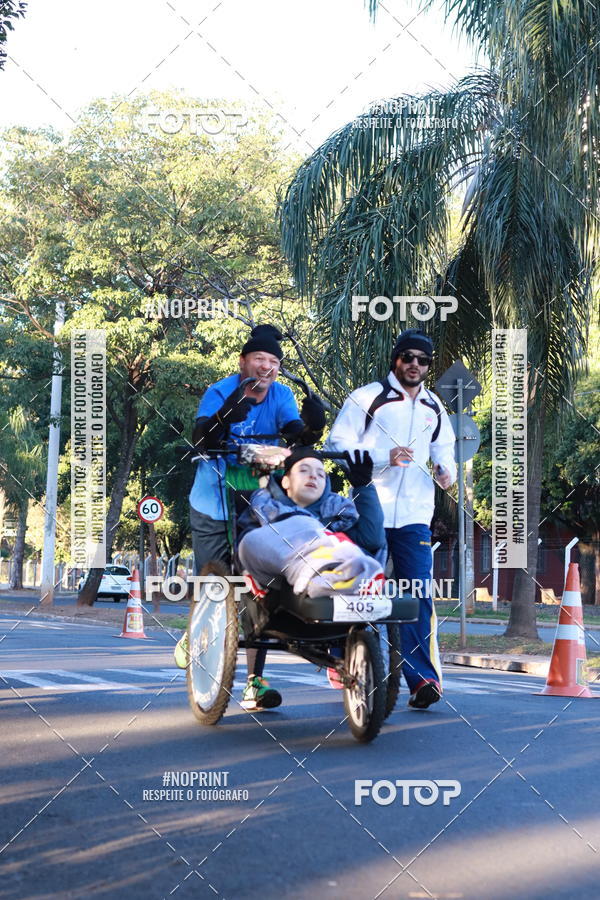 Buy your photos of the event14 Corrida Seven RioPreto Shopping Center on Fotop
