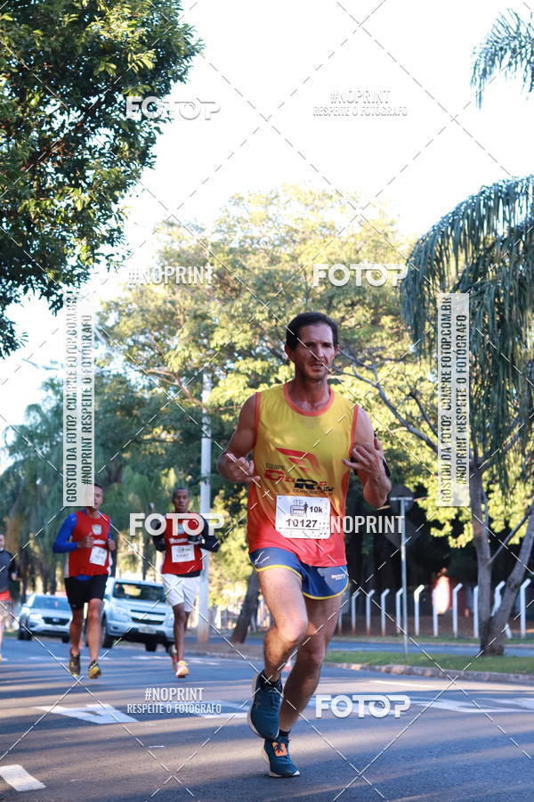 Buy your photos of the event14 Corrida Seven RioPreto Shopping Center on Fotop