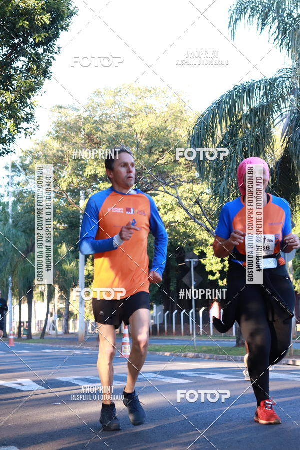 Buy your photos of the event14 Corrida Seven RioPreto Shopping Center on Fotop