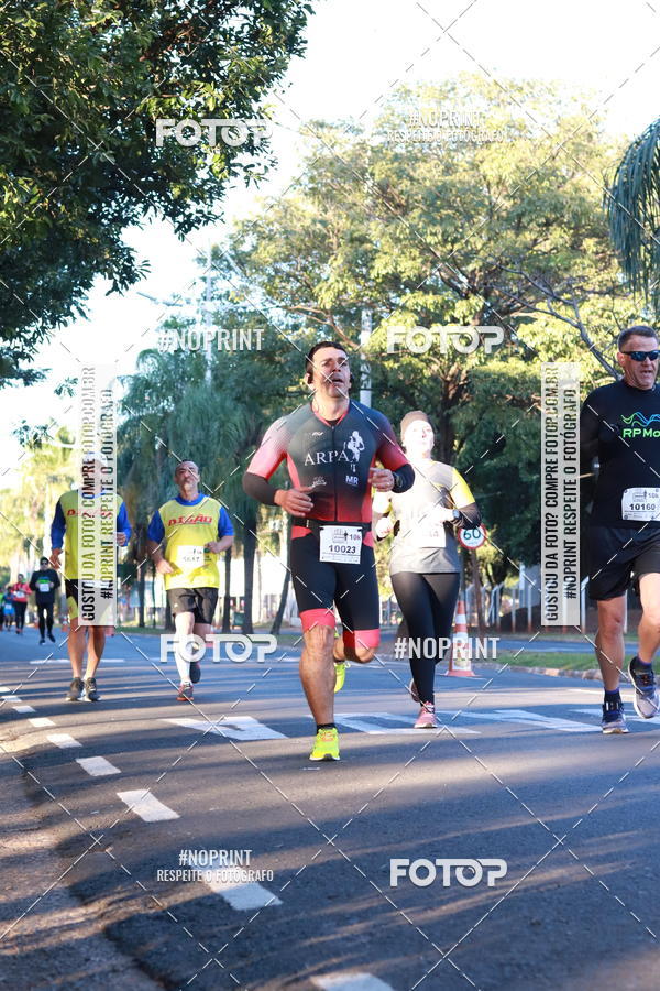 Buy your photos of the event14 Corrida Seven RioPreto Shopping Center on Fotop
