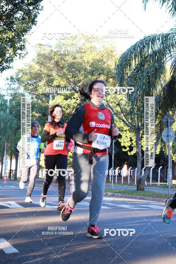 Buy your photos of the event14 Corrida Seven RioPreto Shopping Center on Fotop