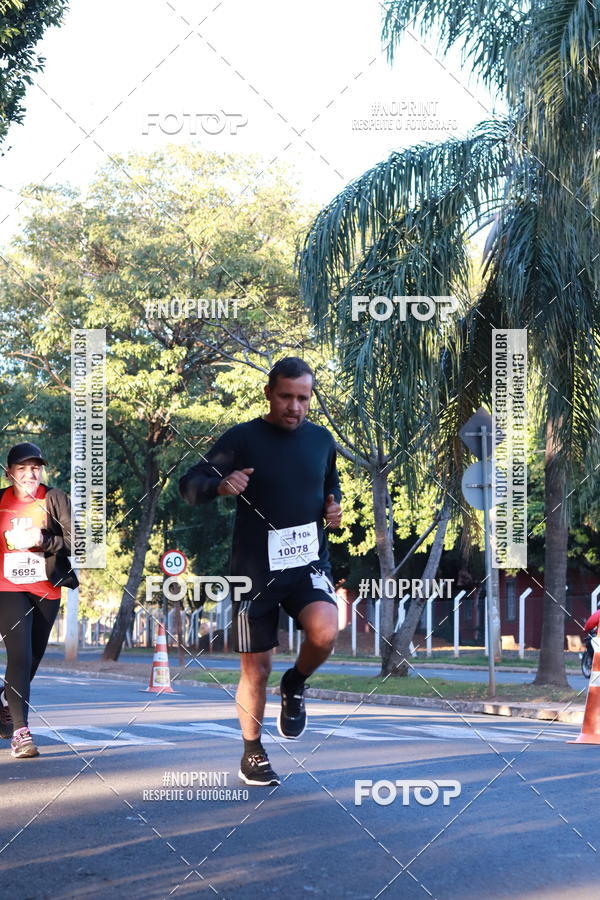 Buy your photos of the event14 Corrida Seven RioPreto Shopping Center on Fotop