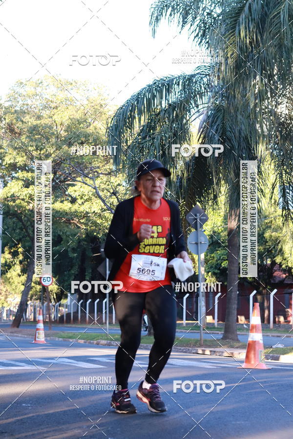 Buy your photos of the event14 Corrida Seven RioPreto Shopping Center on Fotop