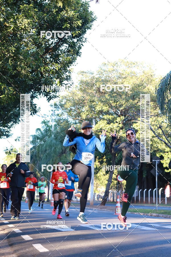 Buy your photos of the event14 Corrida Seven RioPreto Shopping Center on Fotop