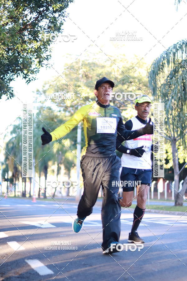 Buy your photos of the event14 Corrida Seven RioPreto Shopping Center on Fotop
