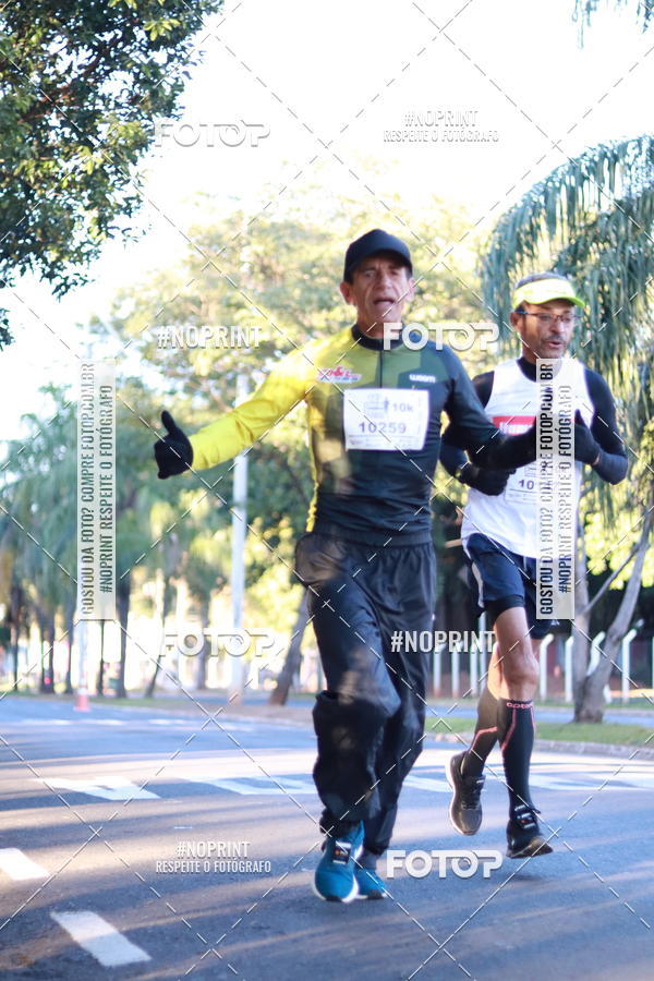 Buy your photos of the event14 Corrida Seven RioPreto Shopping Center on Fotop