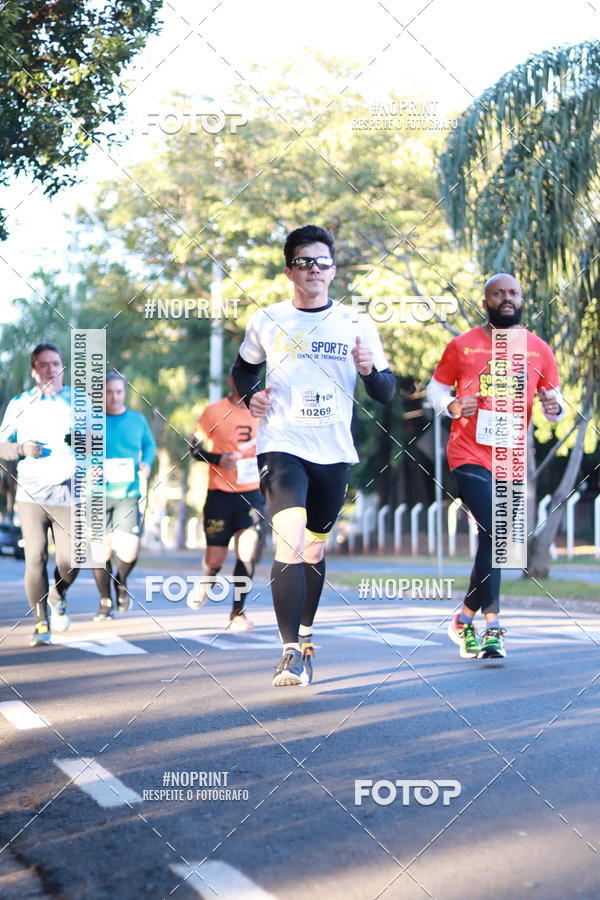 Buy your photos of the event14 Corrida Seven RioPreto Shopping Center on Fotop