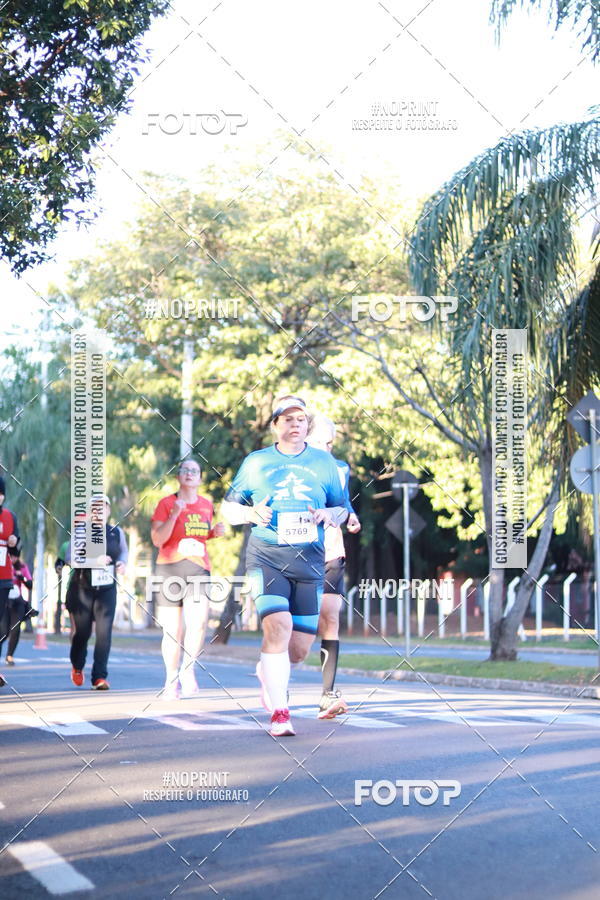 Buy your photos of the event14 Corrida Seven RioPreto Shopping Center on Fotop