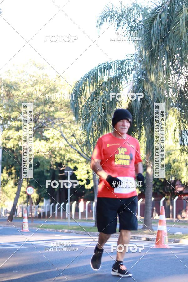 Buy your photos of the event14 Corrida Seven RioPreto Shopping Center on Fotop