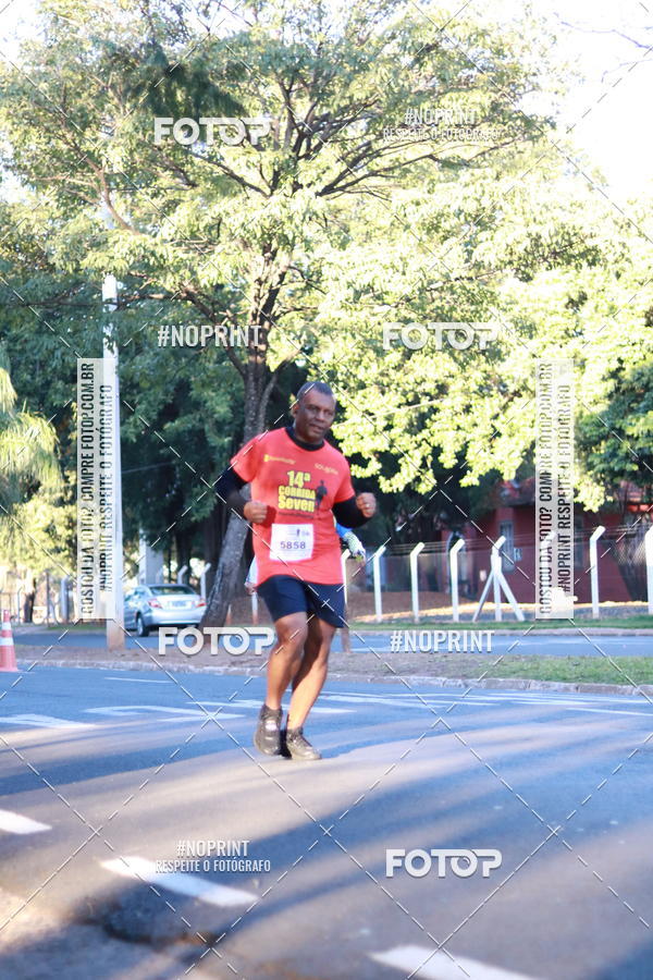 Buy your photos of the event14 Corrida Seven RioPreto Shopping Center on Fotop
