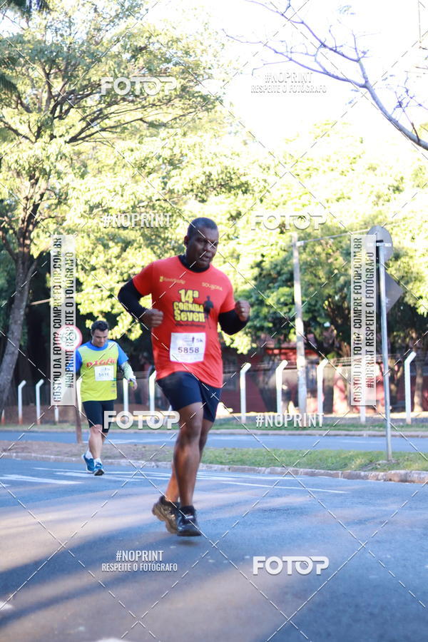 Buy your photos of the event14 Corrida Seven RioPreto Shopping Center on Fotop