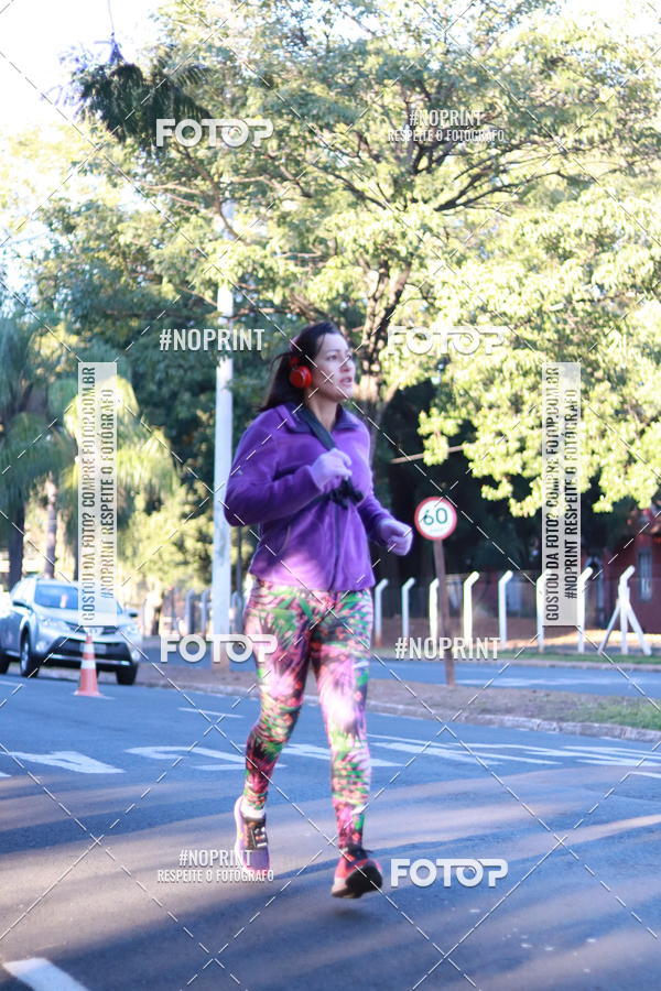 Buy your photos of the event14 Corrida Seven RioPreto Shopping Center on Fotop