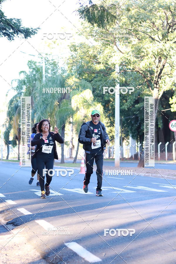 Buy your photos of the event14 Corrida Seven RioPreto Shopping Center on Fotop