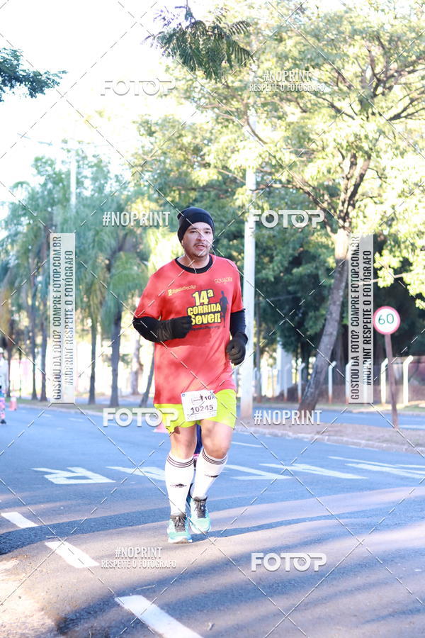 Buy your photos of the event14 Corrida Seven RioPreto Shopping Center on Fotop