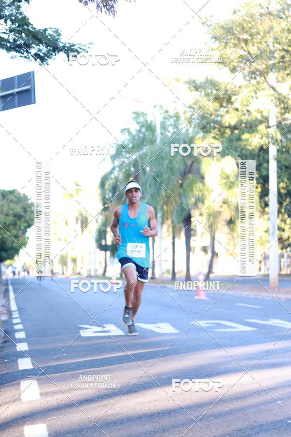 Buy your photos of the event14 Corrida Seven RioPreto Shopping Center on Fotop