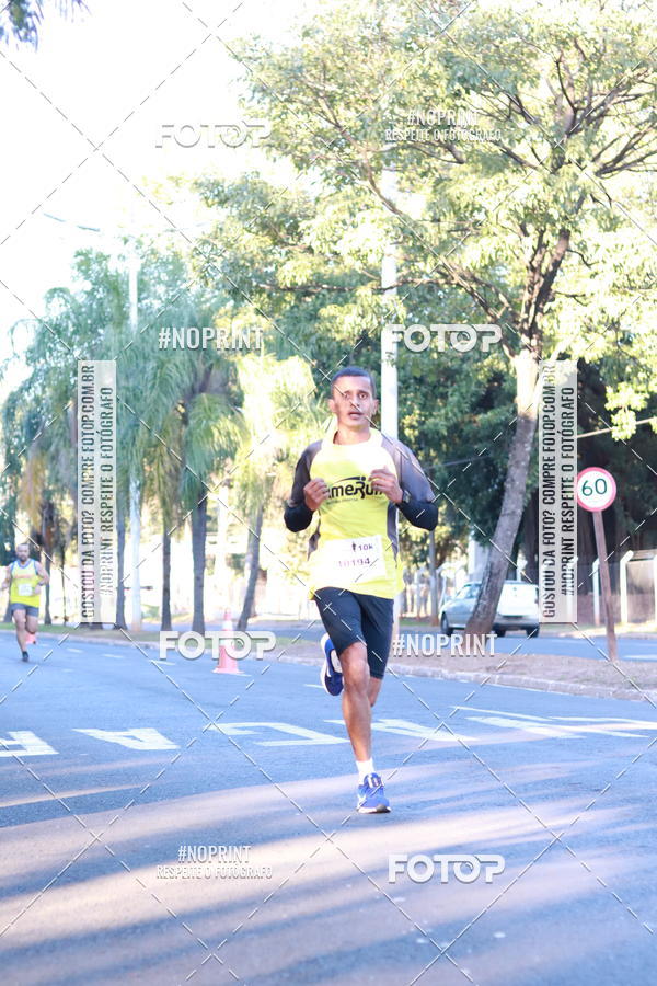 Buy your photos of the event14 Corrida Seven RioPreto Shopping Center on Fotop