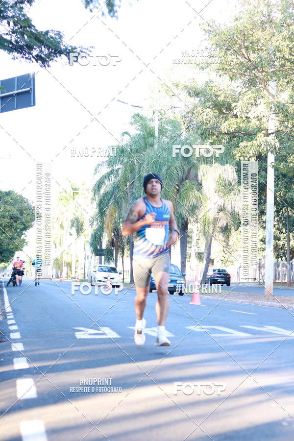 Buy your photos of the event14 Corrida Seven RioPreto Shopping Center on Fotop