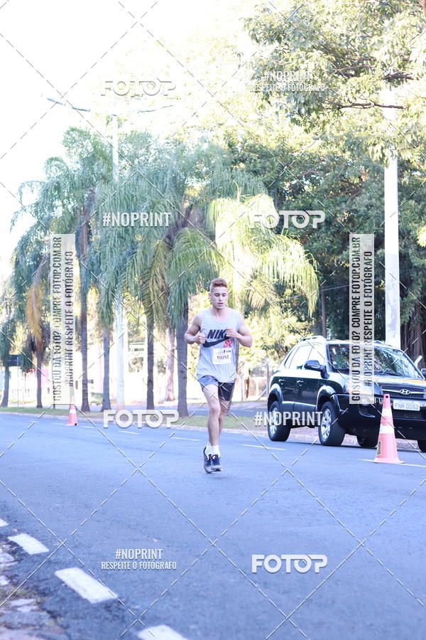 Buy your photos of the event14 Corrida Seven RioPreto Shopping Center on Fotop