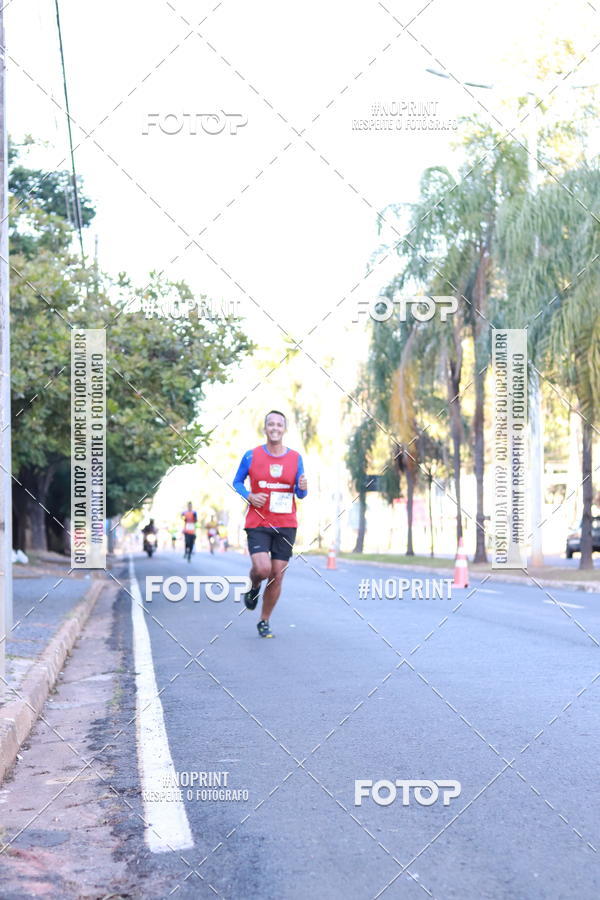 Buy your photos of the event14 Corrida Seven RioPreto Shopping Center on Fotop