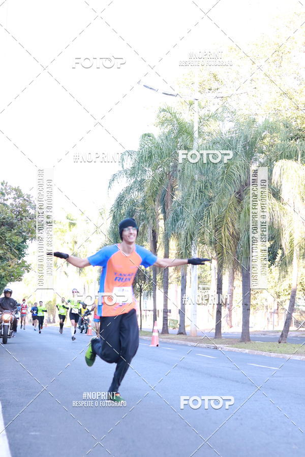 Buy your photos of the event14 Corrida Seven RioPreto Shopping Center on Fotop