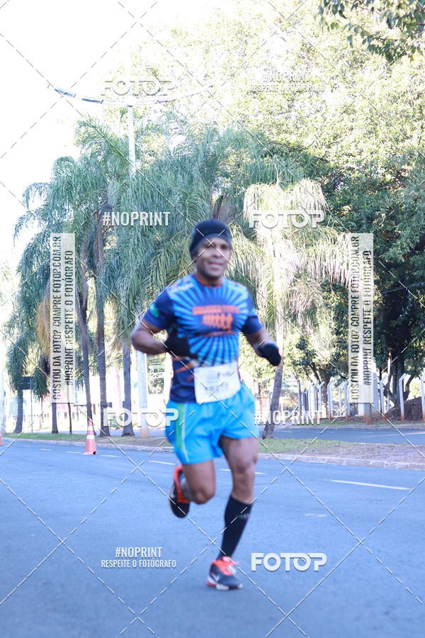 Buy your photos of the event14 Corrida Seven RioPreto Shopping Center on Fotop