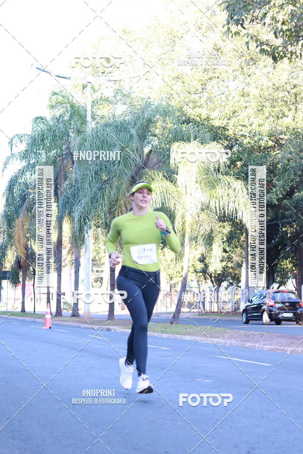 Buy your photos of the event14 Corrida Seven RioPreto Shopping Center on Fotop