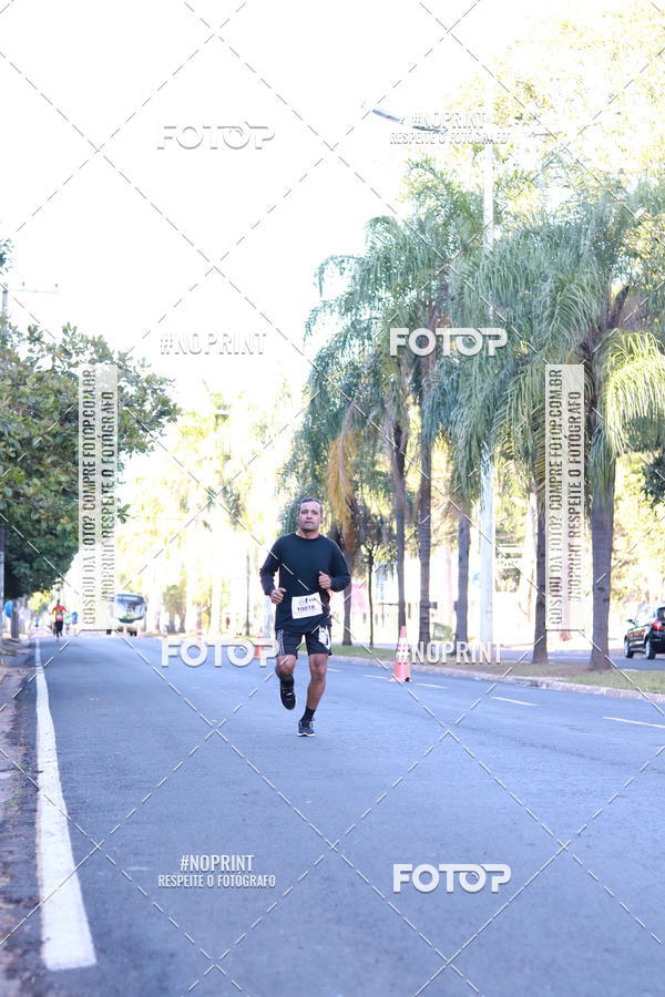 Buy your photos of the event14 Corrida Seven RioPreto Shopping Center on Fotop