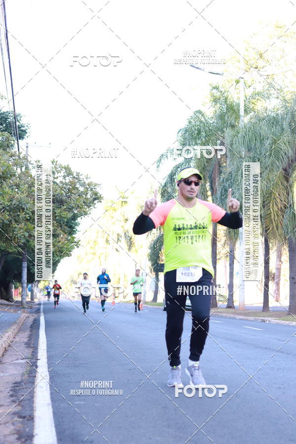 Buy your photos of the event14 Corrida Seven RioPreto Shopping Center on Fotop
