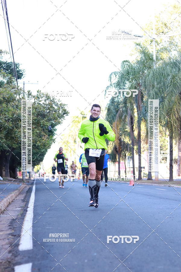 Buy your photos of the event14 Corrida Seven RioPreto Shopping Center on Fotop