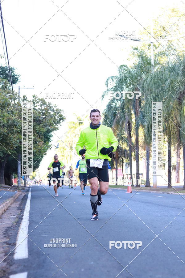Buy your photos of the event14 Corrida Seven RioPreto Shopping Center on Fotop