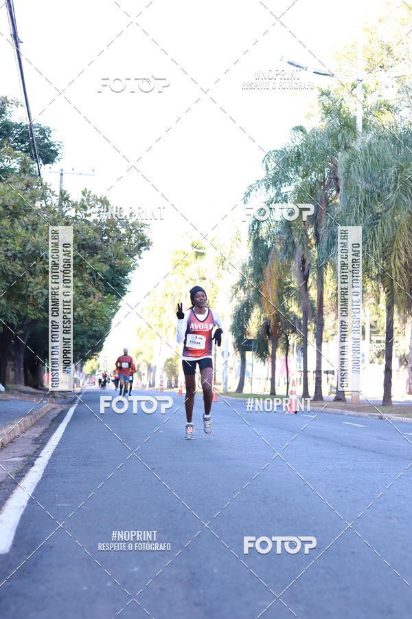 Buy your photos of the event14 Corrida Seven RioPreto Shopping Center on Fotop