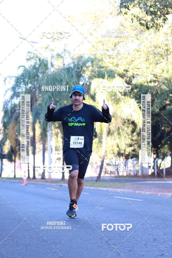 Buy your photos of the event14 Corrida Seven RioPreto Shopping Center on Fotop