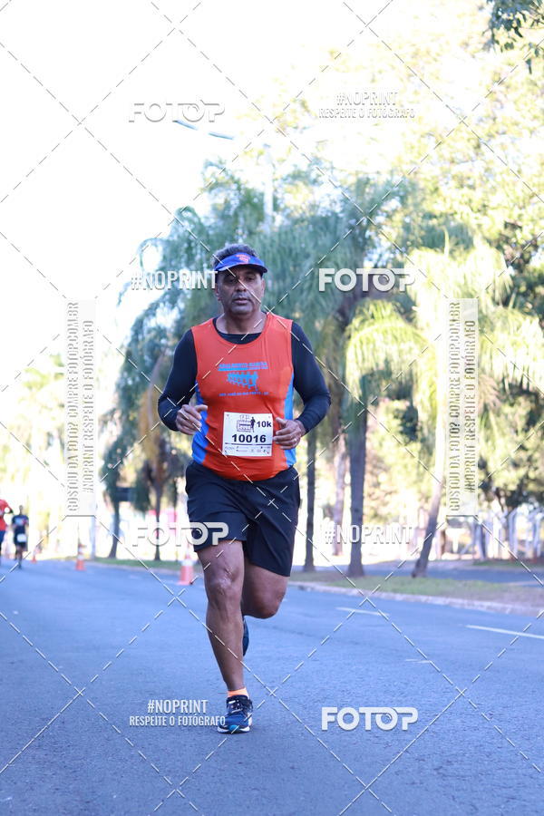 Buy your photos of the event14 Corrida Seven RioPreto Shopping Center on Fotop