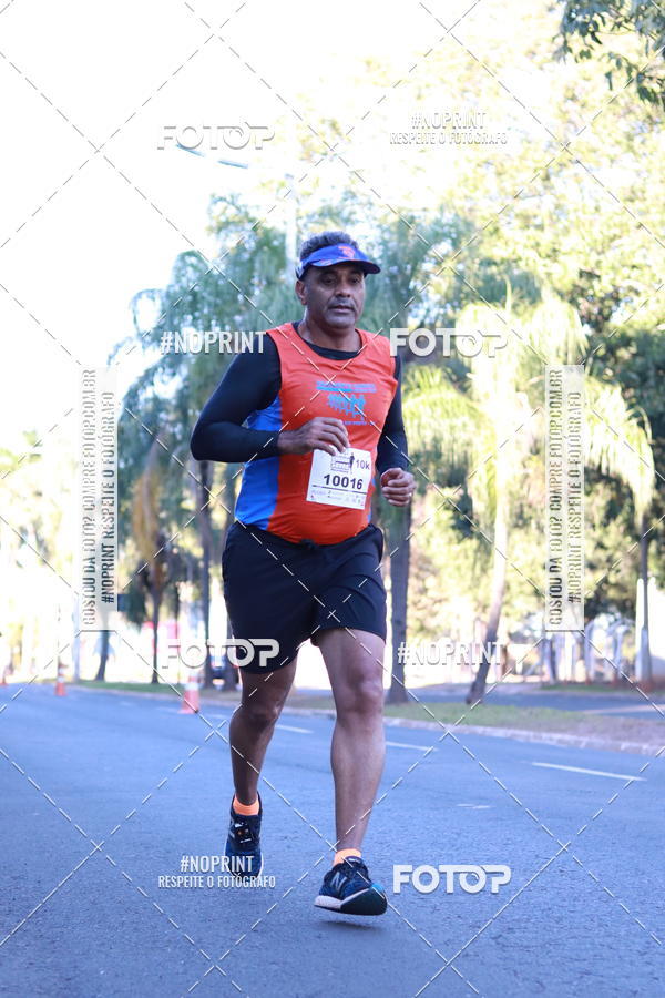 Buy your photos of the event14 Corrida Seven RioPreto Shopping Center on Fotop