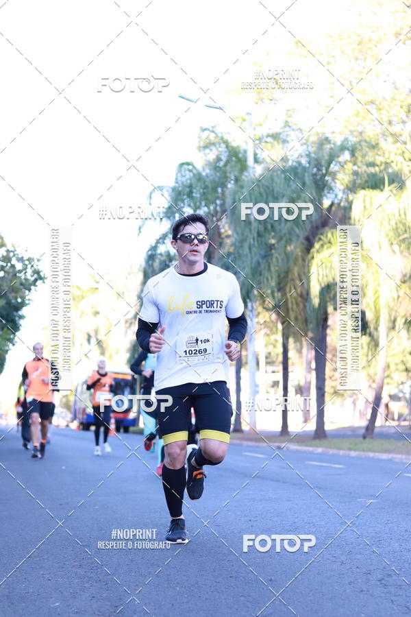 Buy your photos of the event14 Corrida Seven RioPreto Shopping Center on Fotop