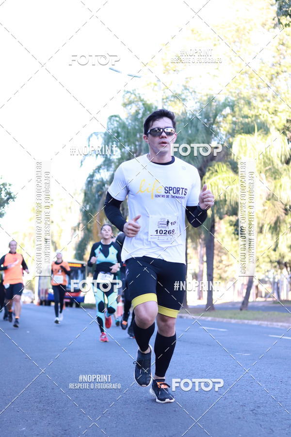 Buy your photos of the event14 Corrida Seven RioPreto Shopping Center on Fotop