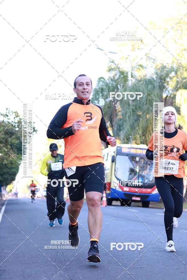 Buy your photos of the event14 Corrida Seven RioPreto Shopping Center on Fotop